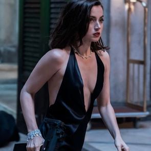 H Ana de Armas επιστρέφει στον κόσμο του John Wick με το Ballerina
