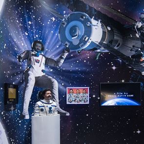 Στη φετινή Biennale της Βενετίας είναι λες και είσαι μέσα στο Instagram