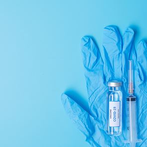 Με ποιο τρόπο ο εμβολιασμός για τον κορονοϊό αλλάζει την καθημερινότητα