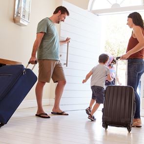 Γιατί πρέπει να βγάζεις φωτογραφίες το διαμέρισμά σου πριν φύγεις διακοπές