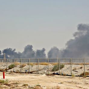 Το χρονικό της επίθεσης στις πετρελαιοπηγές της Σαουδικής Αραβίας