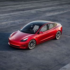 Τα καθαρά κέρδη της Tesla από την πώληση κάθε αυτοκινήτου