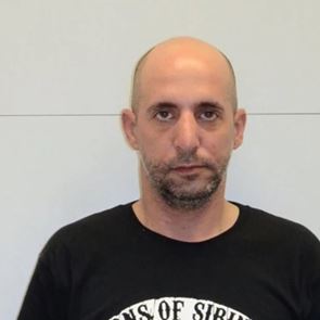 Στη δημοσιότητα τα στοιχεία του αστυνομικού που κακοποιούσε και εξέδιδε την 19χρονη στην Ηλιούπολη