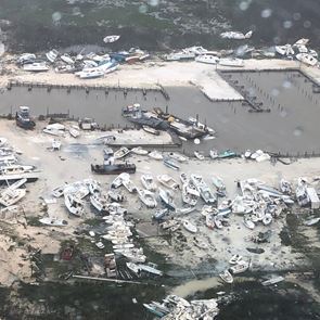 Τυφώνας Ντόριαν, οι εικόνες της καταστροφής