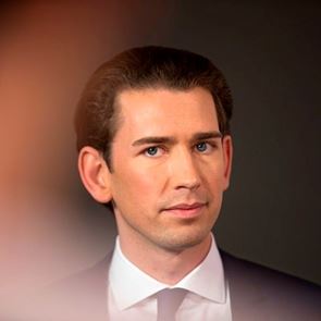 Γιατί δεν πρέπει να γιορτάζεται η πτώση του Sebastian Kurz