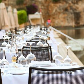 Nero: Μία ολοκαίνουρια νόστιμη εμπειρία στη λίμνη Βουλιαγμένης