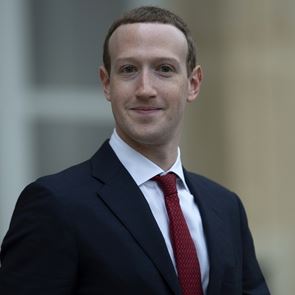 Το timeline μιας συνηθισμένης ημέρας από τη ζωή του Mark Zuckerberg