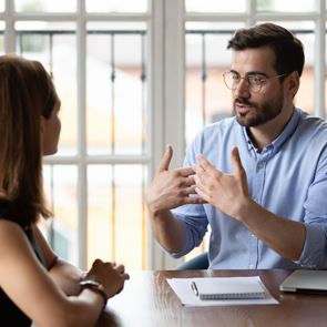 Αυτά είναι τα τρία μυστικά του καλού συνομιλητή