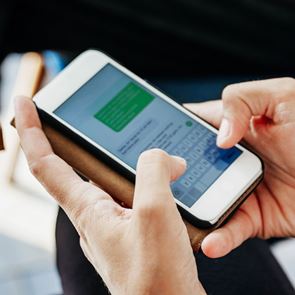 Κι όμως η Google λανσάρει το δικό της WhatsApp