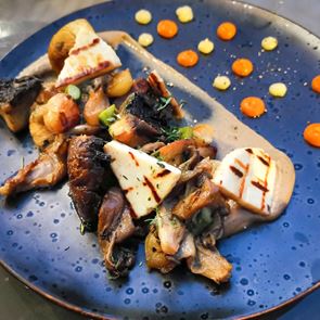 Το μεγαλείο της κρητικής κουζίνας και τα καλύτερα εστιατόρια και ταβέρνες για να την απολαύσεις