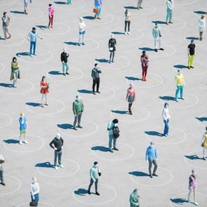 Το τρίτο κύμα του κορονοϊού ίσως κορυφωθεί τον Μάιο