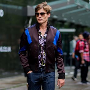 Τα &lt;em>πουκάμισα&lt;/em> του φετινού χειμώνα θυμίζουν καλοκαίρι