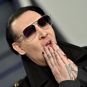 Ο Marilyn Manson δεν θα δικαστεί για <em>σεξουαλική</em> <em>κακοποίηση</em>