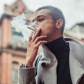 Πώς το κάπνισμα επηρεάζει τις επιδόσεις σου στο σεξ