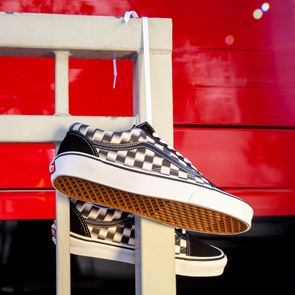Η Vans "θολώνει τα νερά" με τη νέα της σκακιέρα