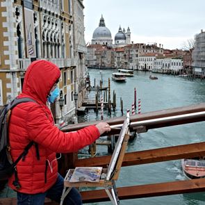 Ο <em>κορονοϊός</em> βάζει φρένο στην κλιματική αλλαγή. Ή μήπως όχι;