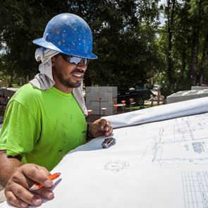 Τα μέτρα προστασίας των εργαζομένων από τον καύσωνα