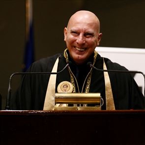 Ο Νίκος Γκάλης αναγορεύτηκε επίτιμος διδάκτορας των ΤΕΦΑΑ του ΑΠΘ