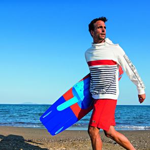 Ο Γιάννης Δρυμωνάκος κι ό,τι άλλο θα βρεις στο νέο Esquire