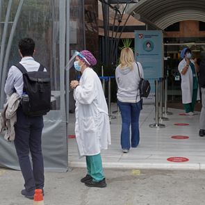 Νέα πρόβλεψη δείχνει τέλος της πανδημίας σε 6-8 μήνες