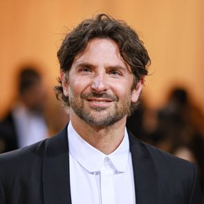 O Bradley Cooper πρωταγωνιστεί στο &#39;Bullitt&#39; του Steven Spielberg