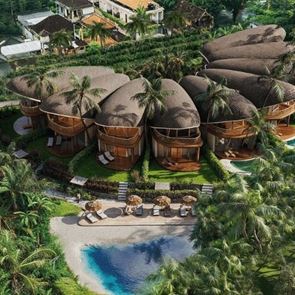 Το πιο περίεργο ξενοδοχείο στον κόσμο είναι φτιαγμένο από φυστίκια και είναι 5 αστέρων