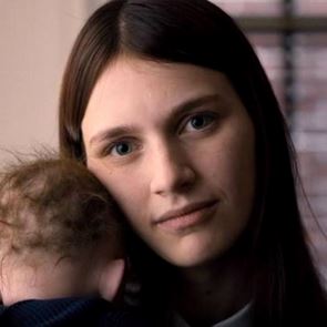 Το Servant του M. Night Shyamalan φέρνει τον απόλυτο τρόμο μέσα στο σπίτι