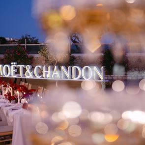 Moët &amp; Chandon: Μια βραδιά γεμάτη λάμψη και καλοκαιρινή μαγεία στις Σπέτσες