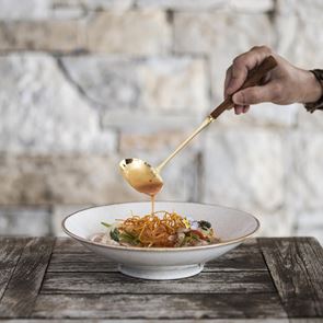 Το nice n easy κάνει λίγο πιο νόστιμη την αθηναϊκή Ριβιέρα