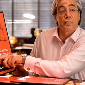 Το ᾽Τέλειο Αφεντικό᾽, η &#39;Υψηλή Ραπτική&#39; και ό,τι νέο παίζει στους κινηματογράφους