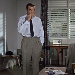 Η old school αξία των παντελονιών με πιέτες