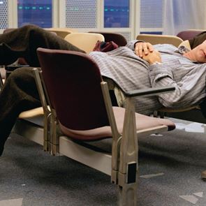 Η απίστευτη και αληθινή ιστορία της ταινίας The Terminal με τον Tom Hanks