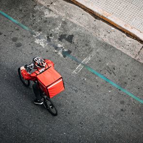 5 επαγγέλματα που μας κάνουν σίγουρα δυστυχισμένους, σύμφωνα με το Harvard