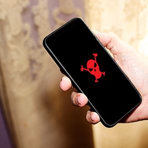 Πώς να καταλάβεις αν το κινητό σου έχει χακαριστεί από Pegasus λογισμικό