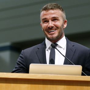 Ο David Beckham μόλις ντύθηκε σαν τον ηγέτη που θέλουμε