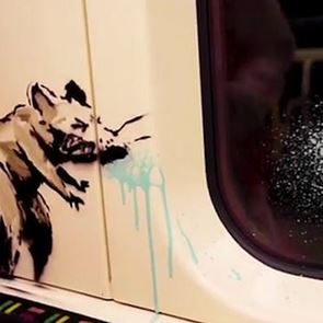 Το νέο γκράφιτι του Banksy για τον κορονοϊό