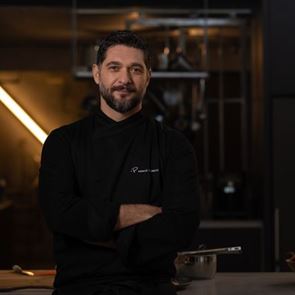 Η casual, fine dining κουζίνα του Πάνου Ιωαννίδη