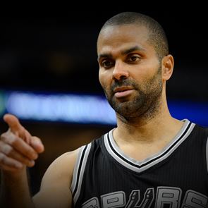 Το χρυσό άγγιγμα του Tony Parker
