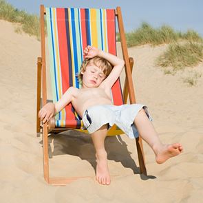 Γιατί νιώθουμε εξαντλημένοι μετά την παραλία