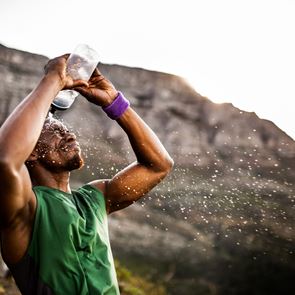 Μερικά πράγματα που πρέπει να γνωρίζεις όταν γυμνάζεσαι στον καύσωνα
