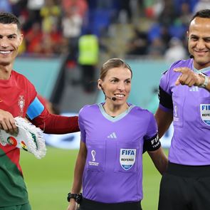 Μια ιστορική μέρα για τη γυναικεία διαιτησία στο Μουντιάλ