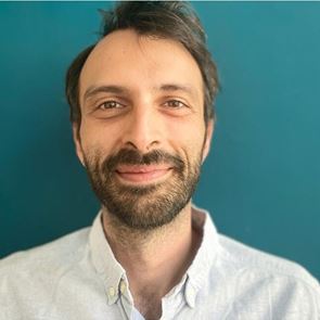 Δύο Έλληνες πίσω από startup για ασθενείς με Πάρκινσον στην Αμβέρσα