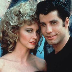 Όλα όσα γνωρίζουμε για το Rise of the Pink Ladies, την prequel <em>σειρά</em> του Grease