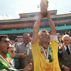 Τι να μας πουν για μπάλα τα social media