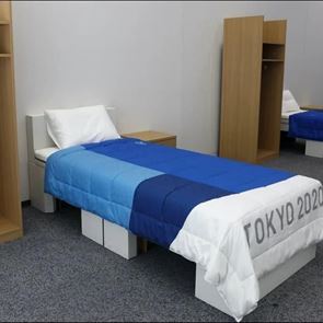 Οι αθλητές δοκίμασαν την αντοχή χάρτινων κρεβατιών τους στους Ολυμπιακούς Αγώνες και ιδού τα αποτελέσματα