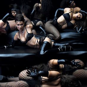 Γιατί οι μουσουλμάνοι τα έβαλαν με τη Rihanna