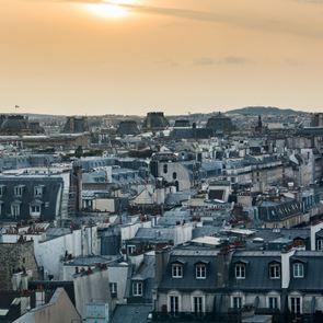 To Παρίσι θέλει να απαγορεύσει το Airbnb στο κέντρο