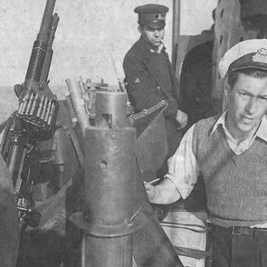 Το Υποβρύχιο ΚΑΤΣΩΝΗΣ Υ1 αναδύεται 75 χρόνια αργότερα