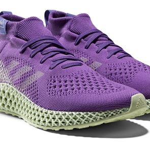 O Pharrell Williams λανσάρει τα πρώτα του running shoes για την &lt;em>adidas&lt;/em>