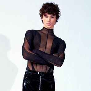Τα αντρικά looks της συλλογής Mugler H&amp;M
